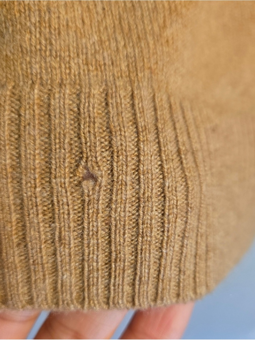 💕 J.Crew 100% Cashmere Turtleneck Sweater Camel Lightweight Knit XS - Picture 8 of 9